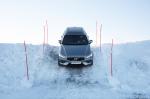 Volvo V60 T5 Cross Country 2018 года (WW)